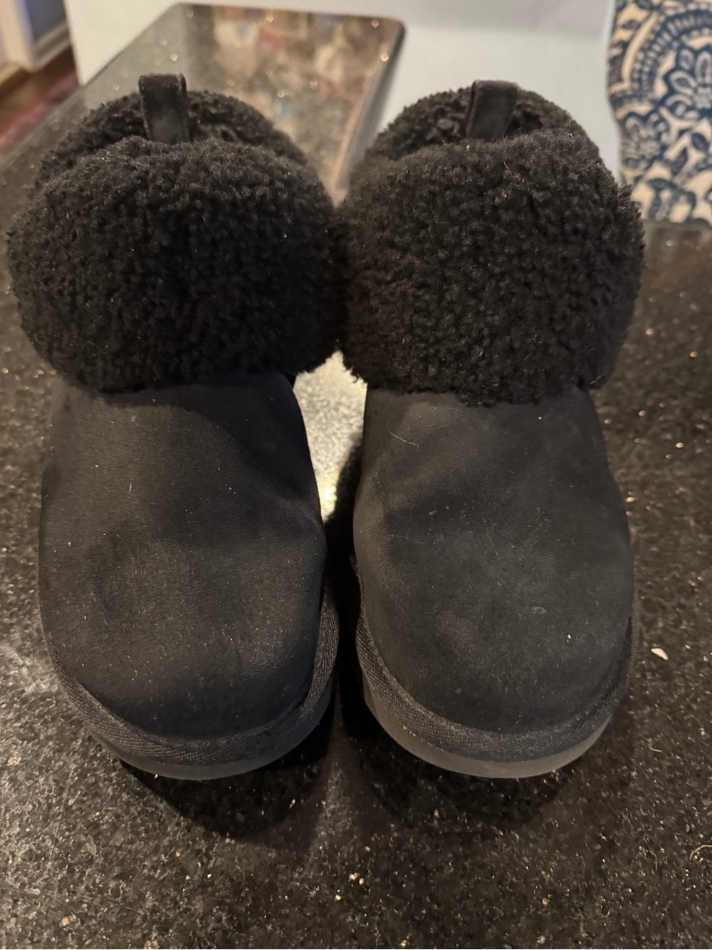 UGG  Mini braid bootie